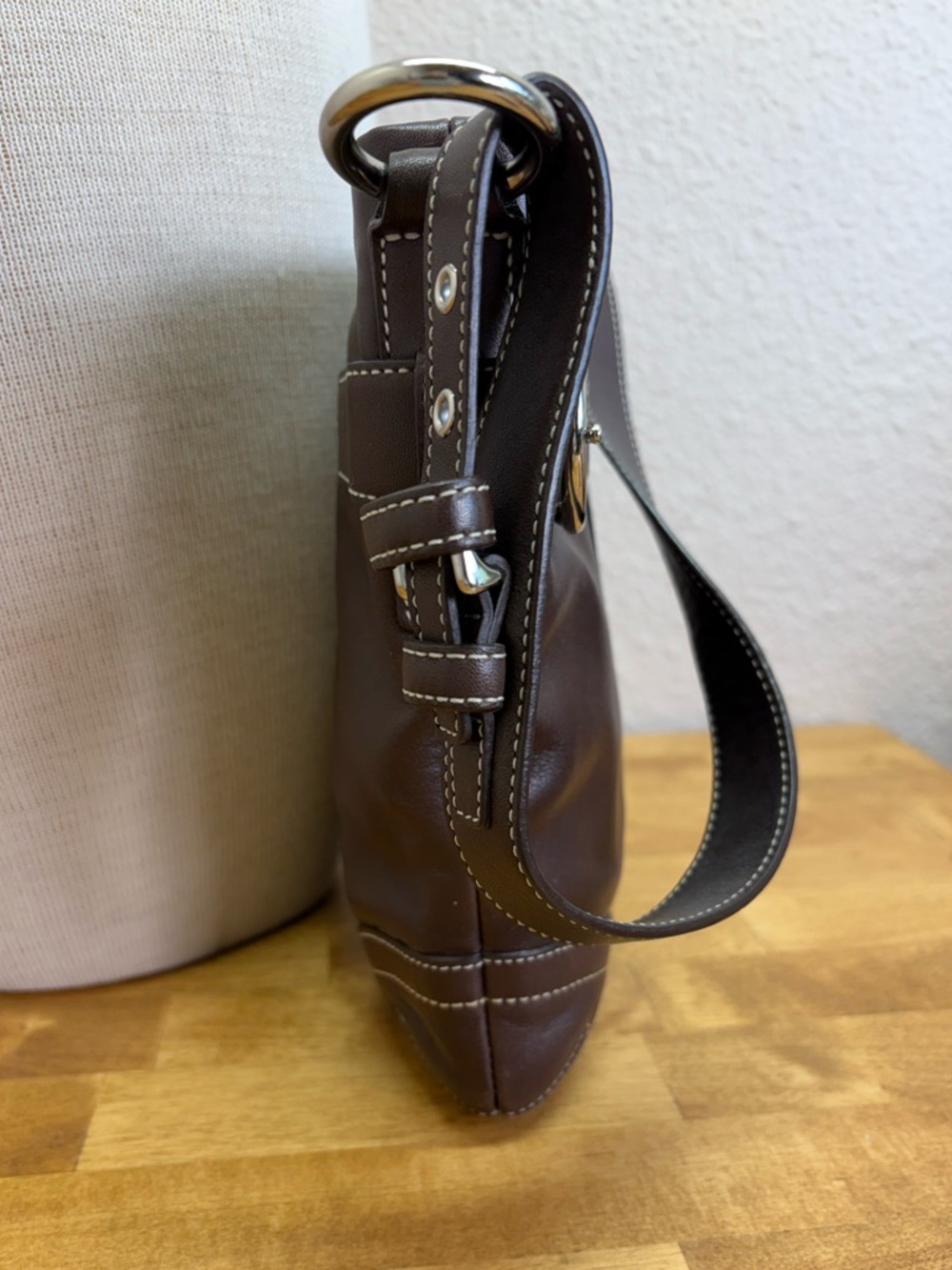 Vintage Coach Soho Slim Duffle Brown Leather Buckle Shoulder Bag Y2K 1453 - Picture 10 of 13